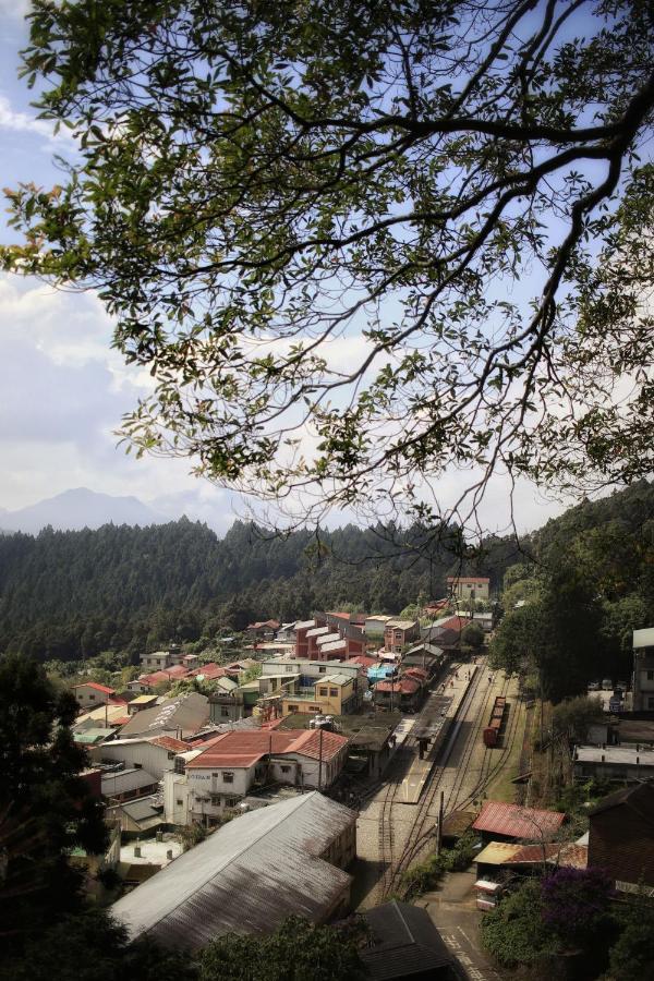 Fenchihu Hotel Bagian luar foto